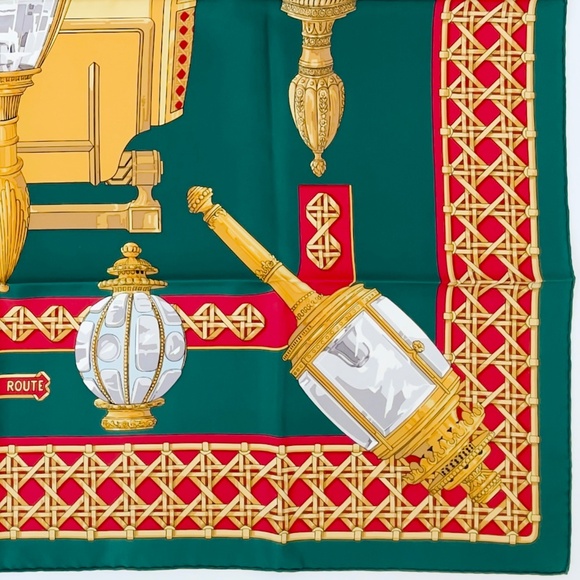 NWT Vintage Hermes Scarf “Feux de Route” in Deep Green - Picture 9 of 9